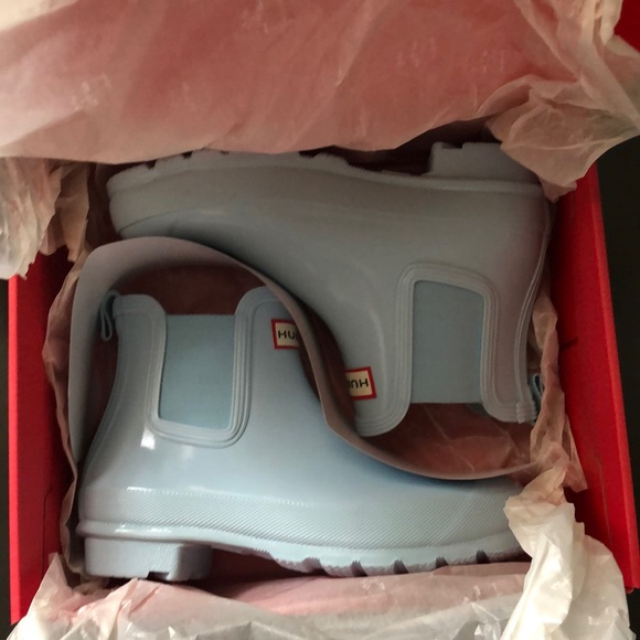 NWT Hunter Original Gloss Chelsea Boots Boat Blue - Picture 2 of 5